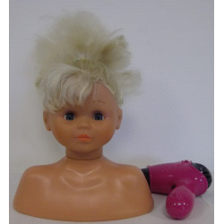 Tête à coiffer et son sèche...