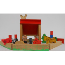 Monde miniature en bois ferme