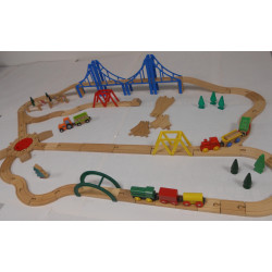 Circuit train en bois