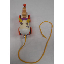 Vache en bois a tirer