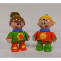 Deux Figurines Tolo